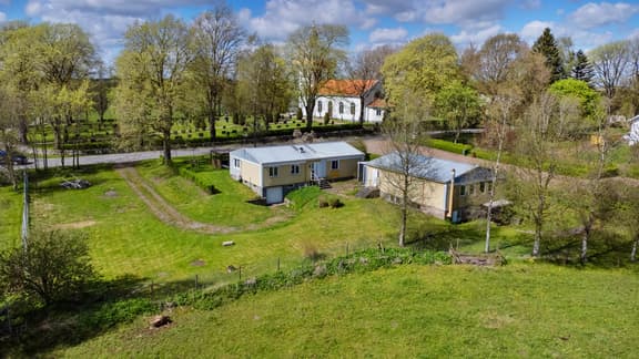 Yllestad Kyrksalen Och Yllestad Klockargården, Falköping