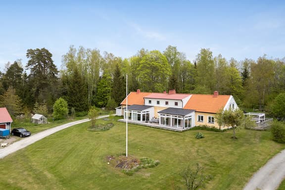 Axbergs Kyrkby 314A+B, Örebro