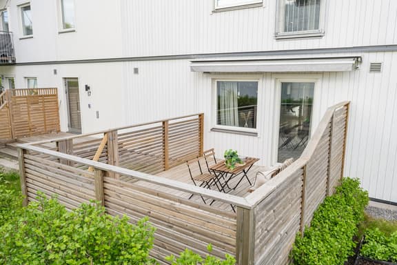 Gärdesvägen 15, Håbo