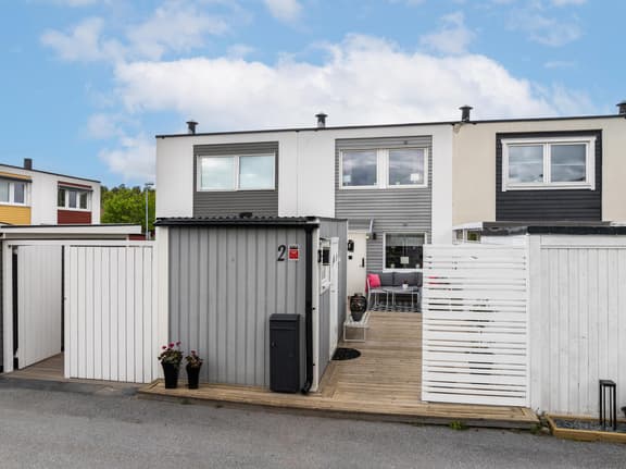 Blåklintvägen 2, Upplands Väsby