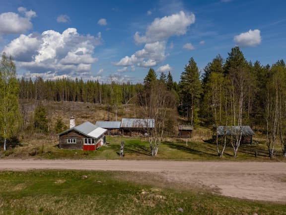 Tiberget 46, Mora