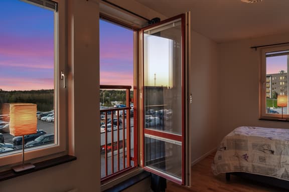 Skarpövägen 33, Nacka