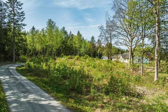 Bonared Högarebackevägen, Mark