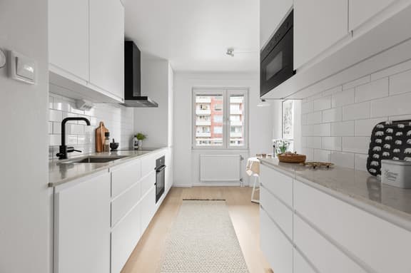 Nybodagatan 7, Solna