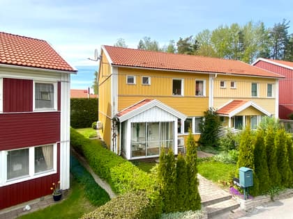Blomsterkungsvägen 26, Hässelby Norra Villastad