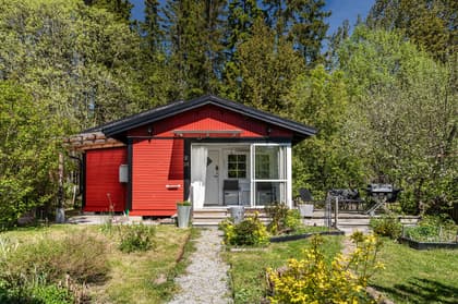 Svartsjövägen 91, Lövsättra