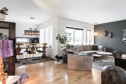 Brunnsäpplets väg 8, Göingegården