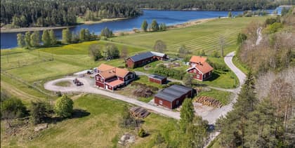 Almunge-Söderby Hasselbacken 51-55, Almunge