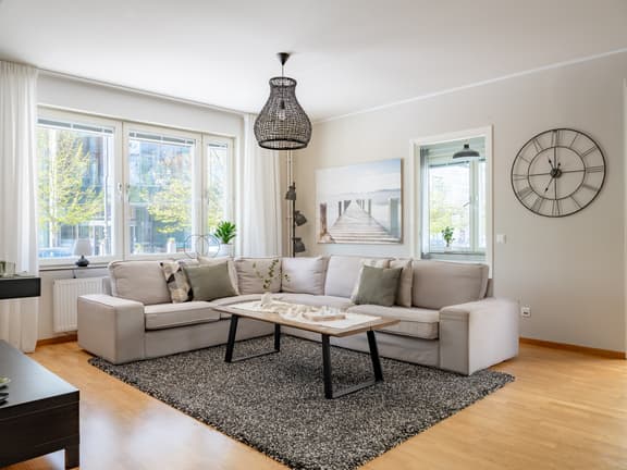 Bergsbovägen 16, Sollentuna