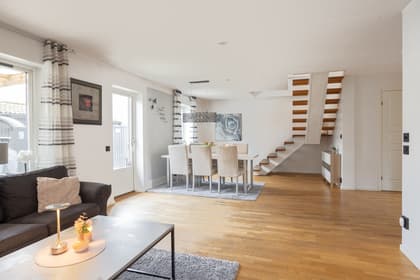 Svalörtvägen 27C, Hofteup