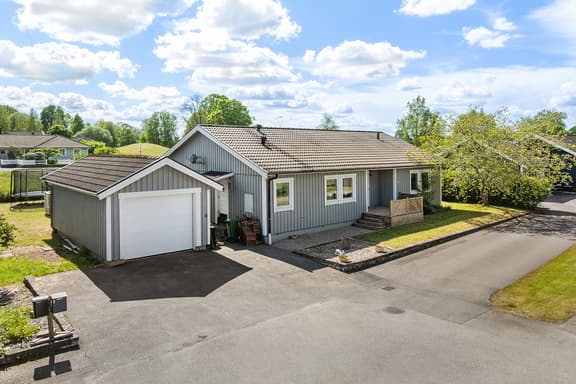 Rapsvägen 25, Vänersborg