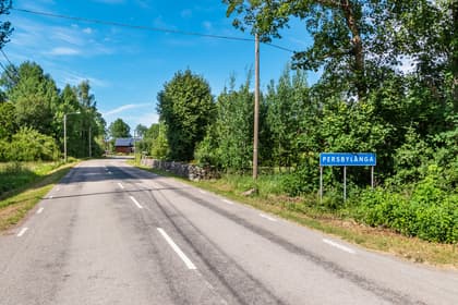 Persbylånga 102, Upplanda