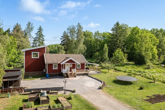 Mellösaby Hagäng, Flen