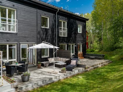 Frisells gata 19B, Sanda Ängar