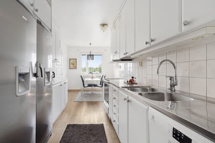 Sotingeplan 76, Spånga