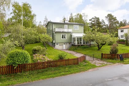 Foghammarvägen 25, Alunda