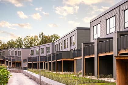 Lärkgläntan, LILLHAGSPARKEN