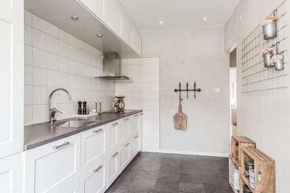 Thulegatan 19, Centrum