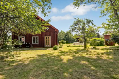 Norr-Edinge 129, Edinge