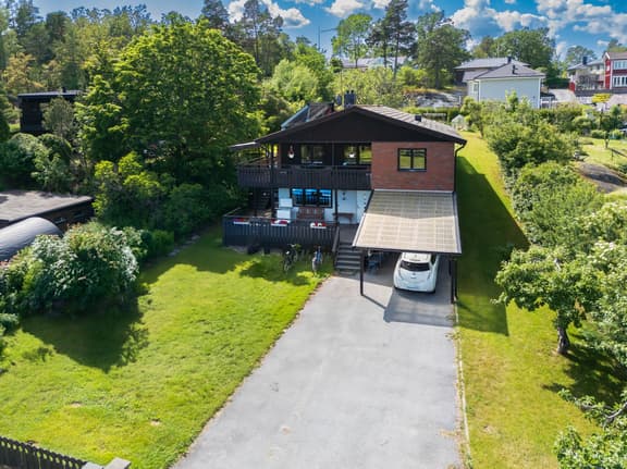 Västra Banvägen 134, Österåker