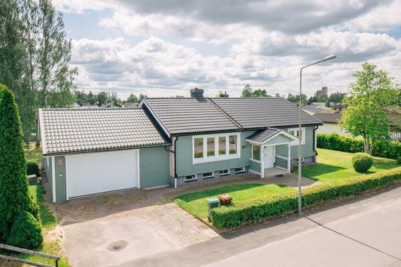 Spovstigen 6, Töreboda