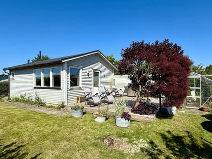 Dahliagången 239, Kölnan