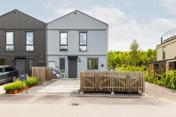 Vitmossvägen 286, Uppsala