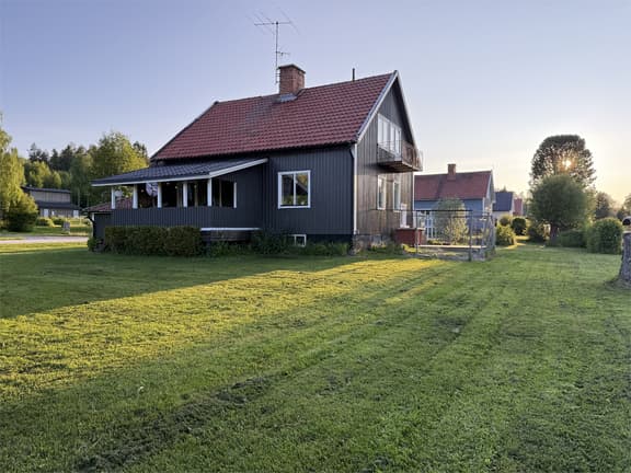 Stenbergsvägen 2, Umeå