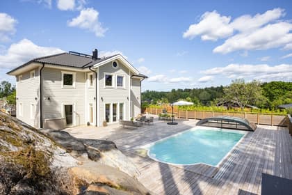 Dadelvägen 9A, Österskär