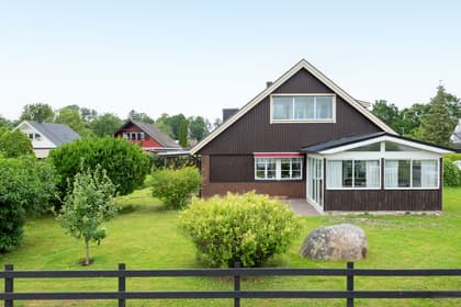 Linåkersvägen 21, Stora Mellösa