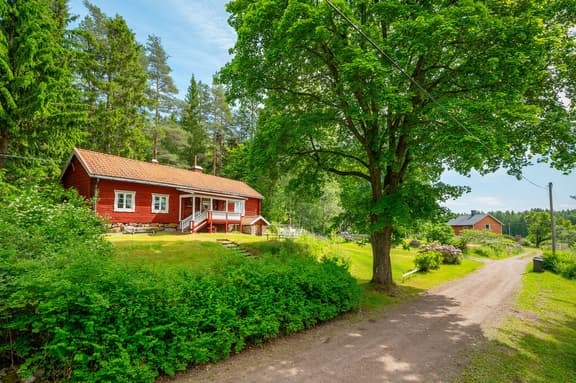 Forsasvägen 13, Sandviken