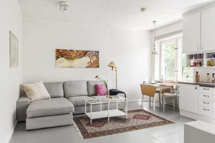 Laboratoriegatan 9, Centrum