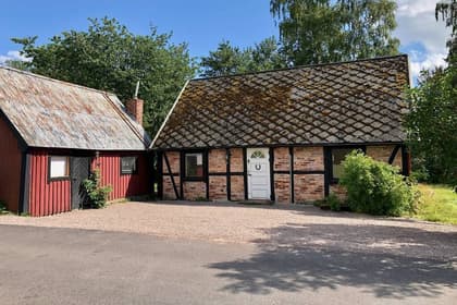 Kvinnaböskevägen 18, Bjärehalvön