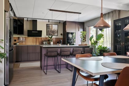 Östergårdsvägen 11, Fresta