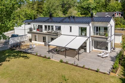 Finborgsvägen 38, Brevik