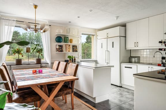 Radarvägen 6, Täby