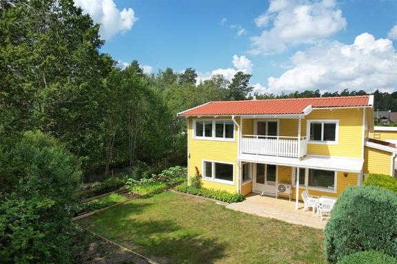 Mångatan 12, Sigtuna