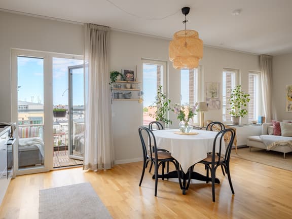 Responsgatan 18, Stockholm