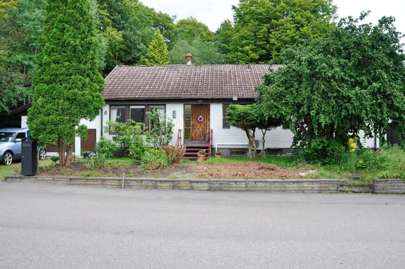 Skogsbrynsgatan 6, Örkelljunga