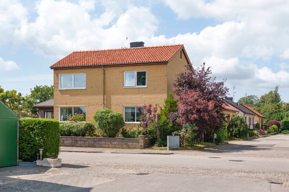 Hovslagaregatan 8, Trelleborg