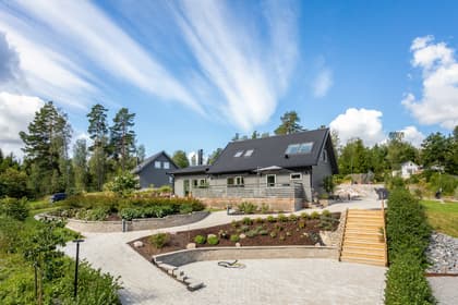 Stavavägen 37, Stava