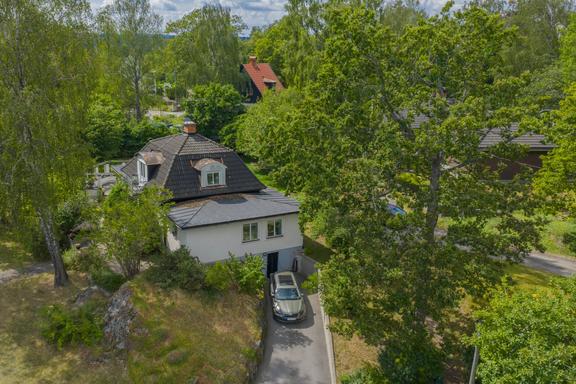 Staffansvägen 1, Huddinge