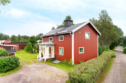 Torgvägen 12, Sandslån