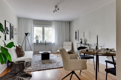 Sjukhusgatan 2A, Öst På Stan