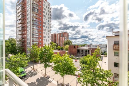 Persikogatan 83, Hässelby Strand