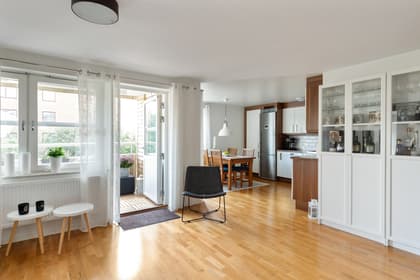 Gribbylunds Torg 4A, Gribbylund