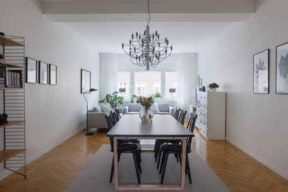 Östra Rönneholmsvägen 27A, Opera