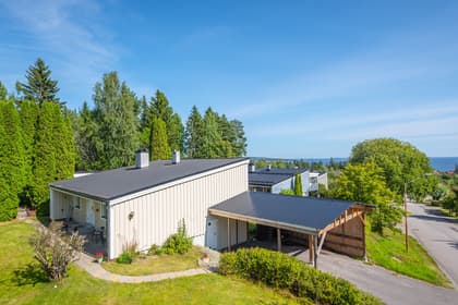 Neptunvägen 8, Bredsand