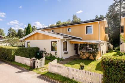 Pukslagarvägen 49, Bomhus