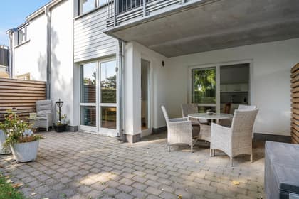 Frembergsgatan 8E, Surbrunnen